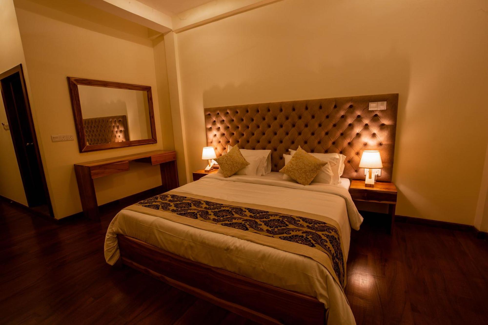 Manthra Leisure Hotel Kandy Exterior foto