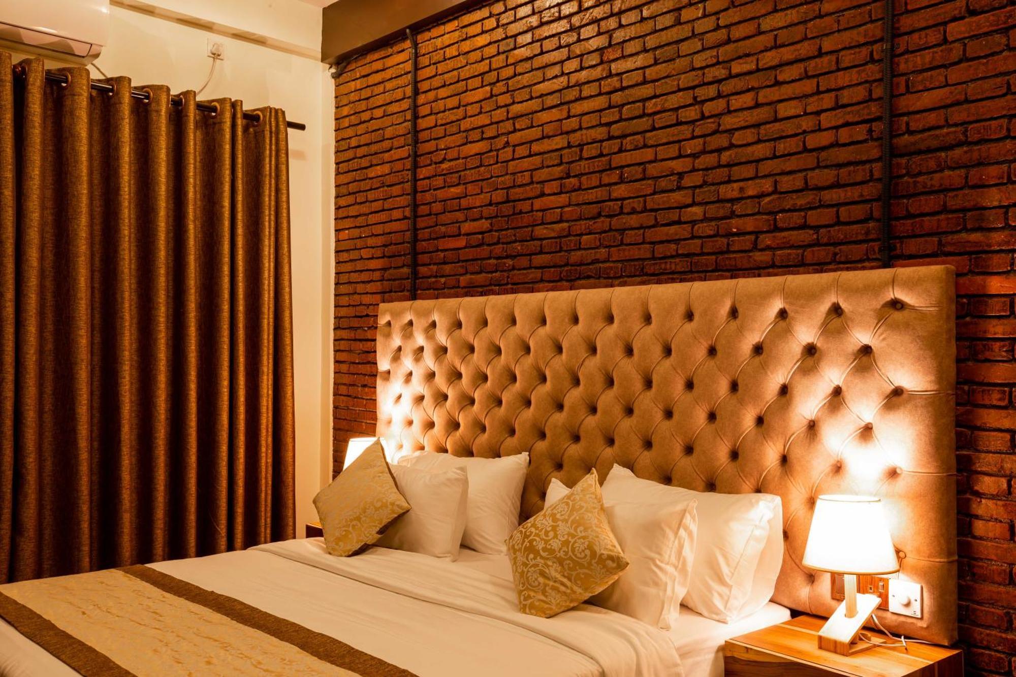 Manthra Leisure Hotel Kandy Exterior foto